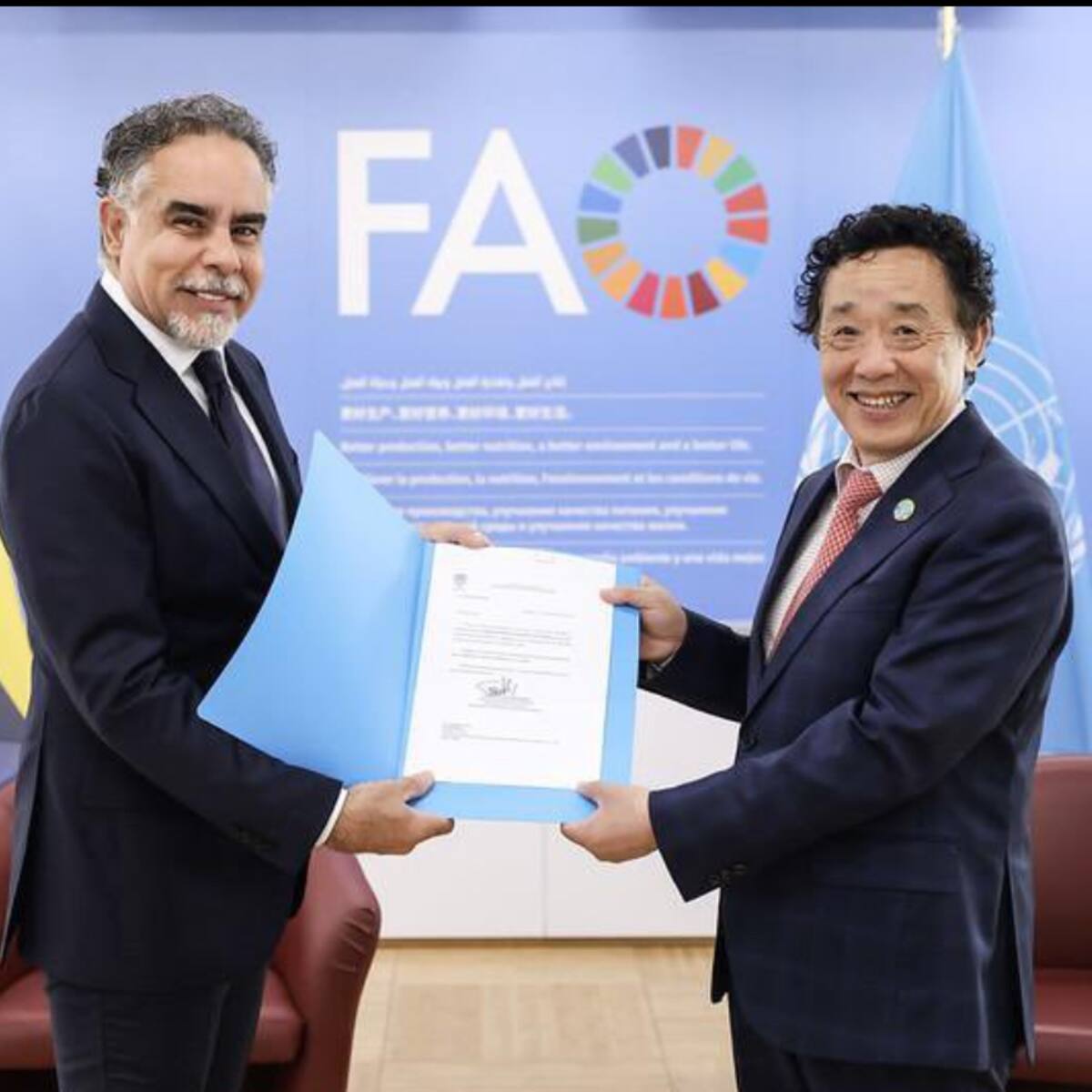 Armando Benedetti presentó credenciales como embajador de Colombia ante la FAO