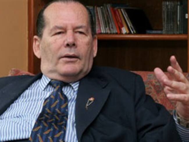 Senador Gerlein calificó de 'sucio, asqueroso y excremental' el sexo entre homosexuales