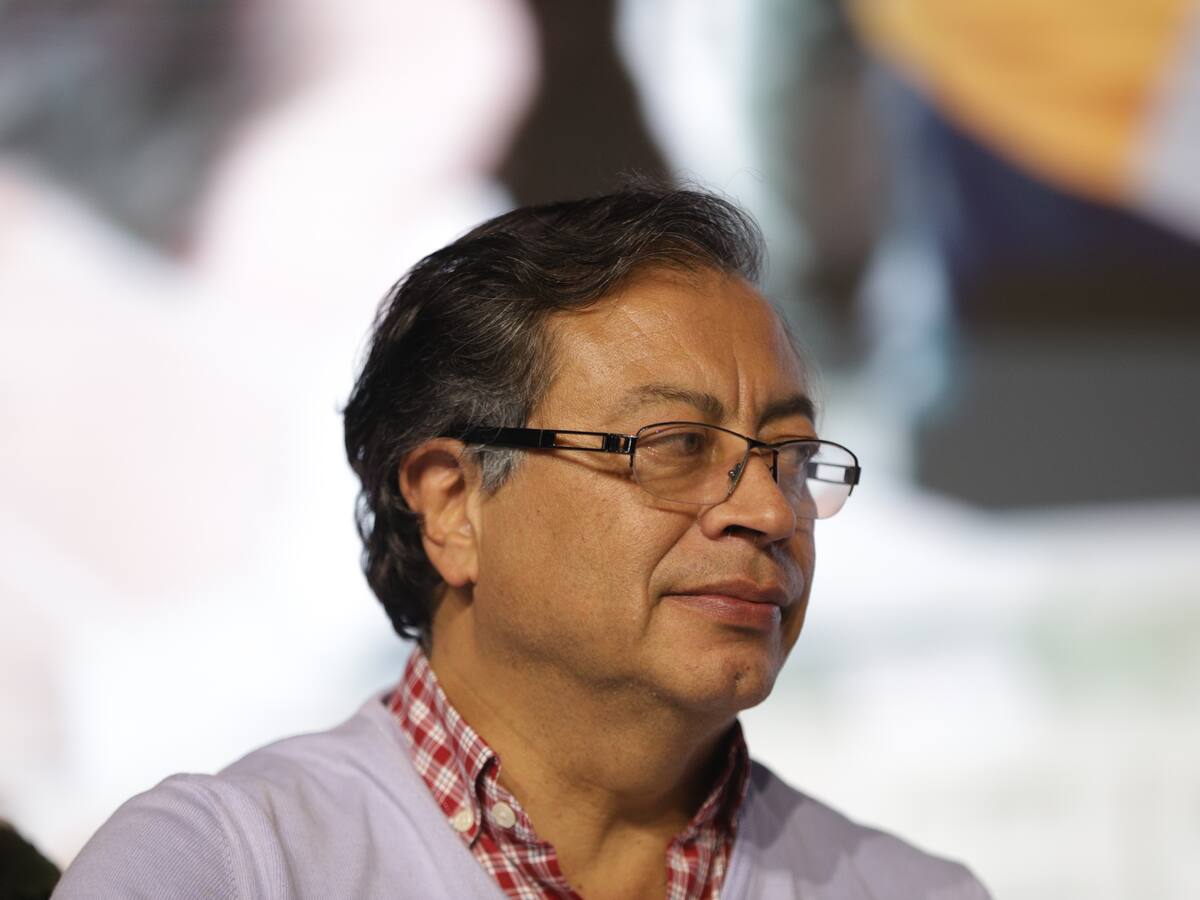 Gustavo Petro no debatirá su propuesta pensional en congreso de Asofondos