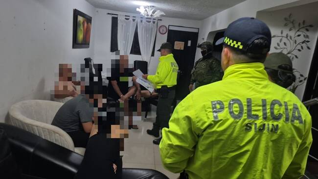 Capturados 22 presuntos integrantes de las ACSN dedicados al tráfico de armas/ Ejército.