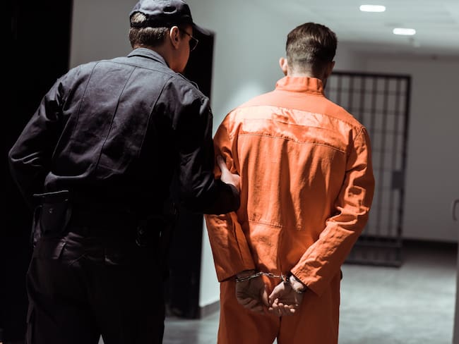 Guardia en cárcel, imagen de referencia | Foto: GettyImages