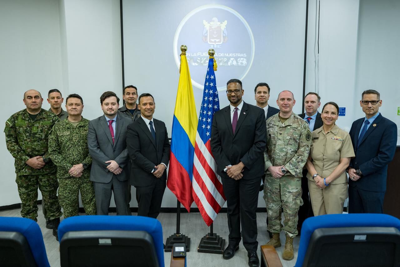 MinDefensa y Gobierno de EE.UU. revisan acciones conjuntas frente a las amenazas del narcotráfico