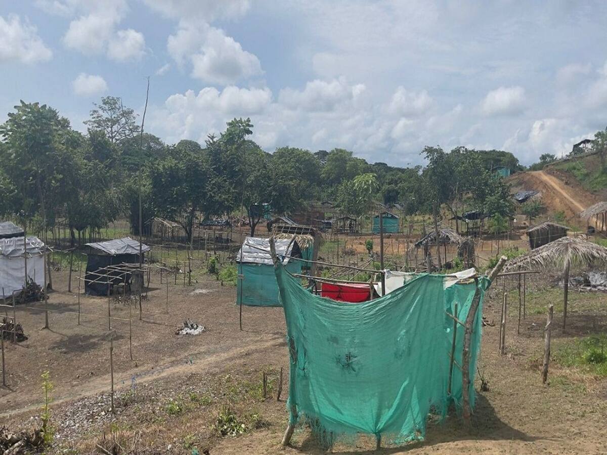Colegio invadido en Lorica, Córdoba, entró en paro para pedir desalojo de predios