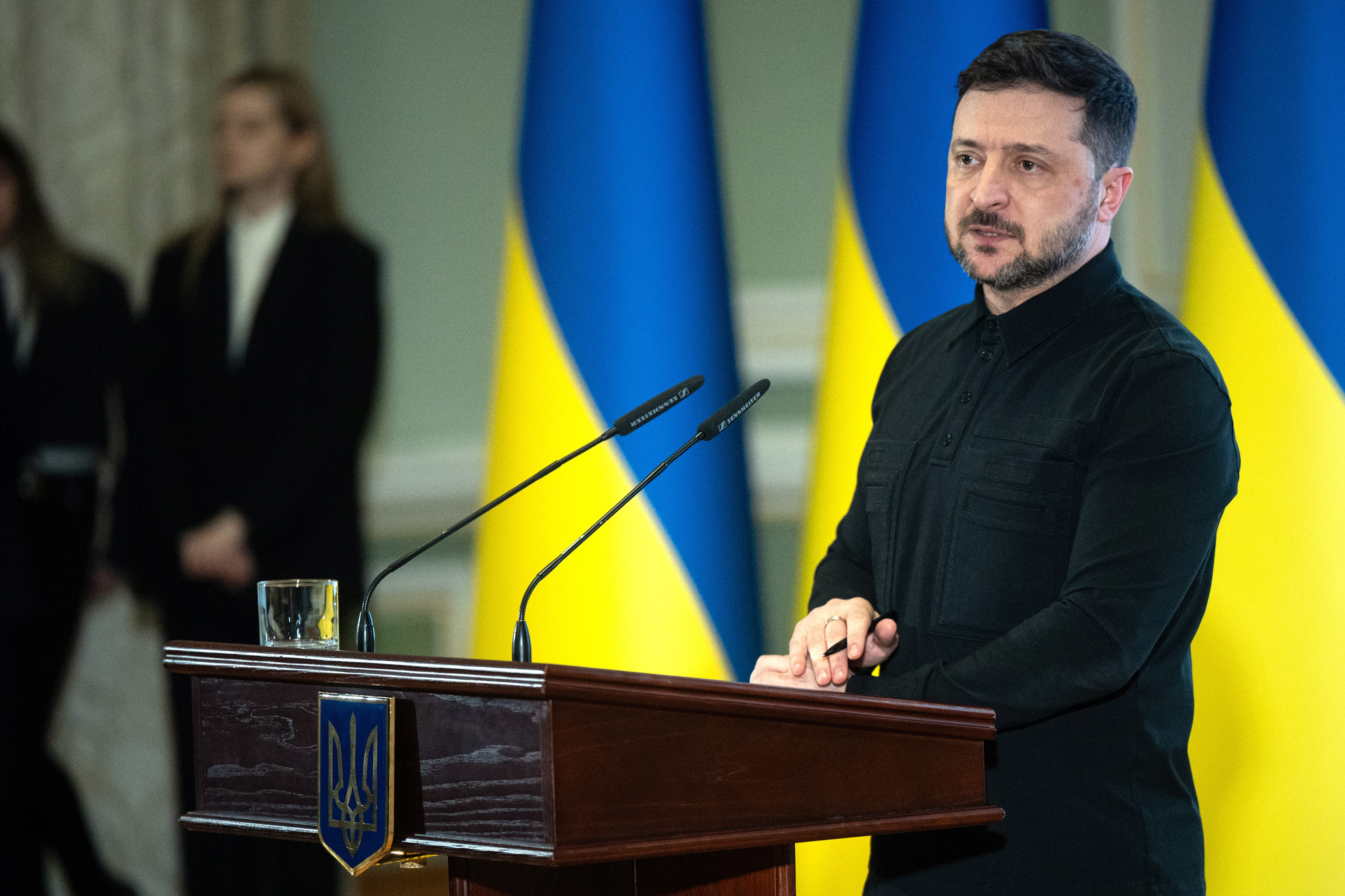 El presidente Volodímir Zelenski, en Kiev, el 22 de diciembre de 2025. FOTO: Danylo Antoniuk/Ukrinform/NurPhoto vía Getty Images