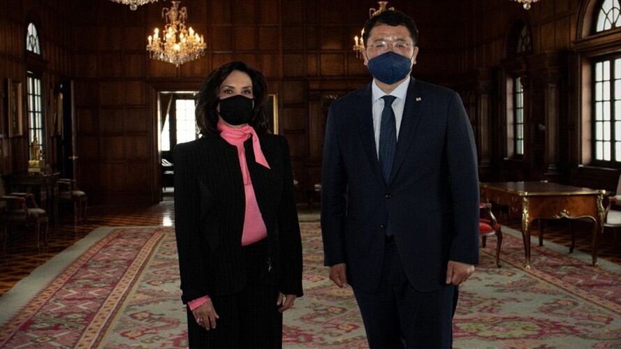 Blum y vicecanciller de Corea del Sur ultimaron detalles de la visita de Duque a ese país. Foto: Cortesía Cancillería