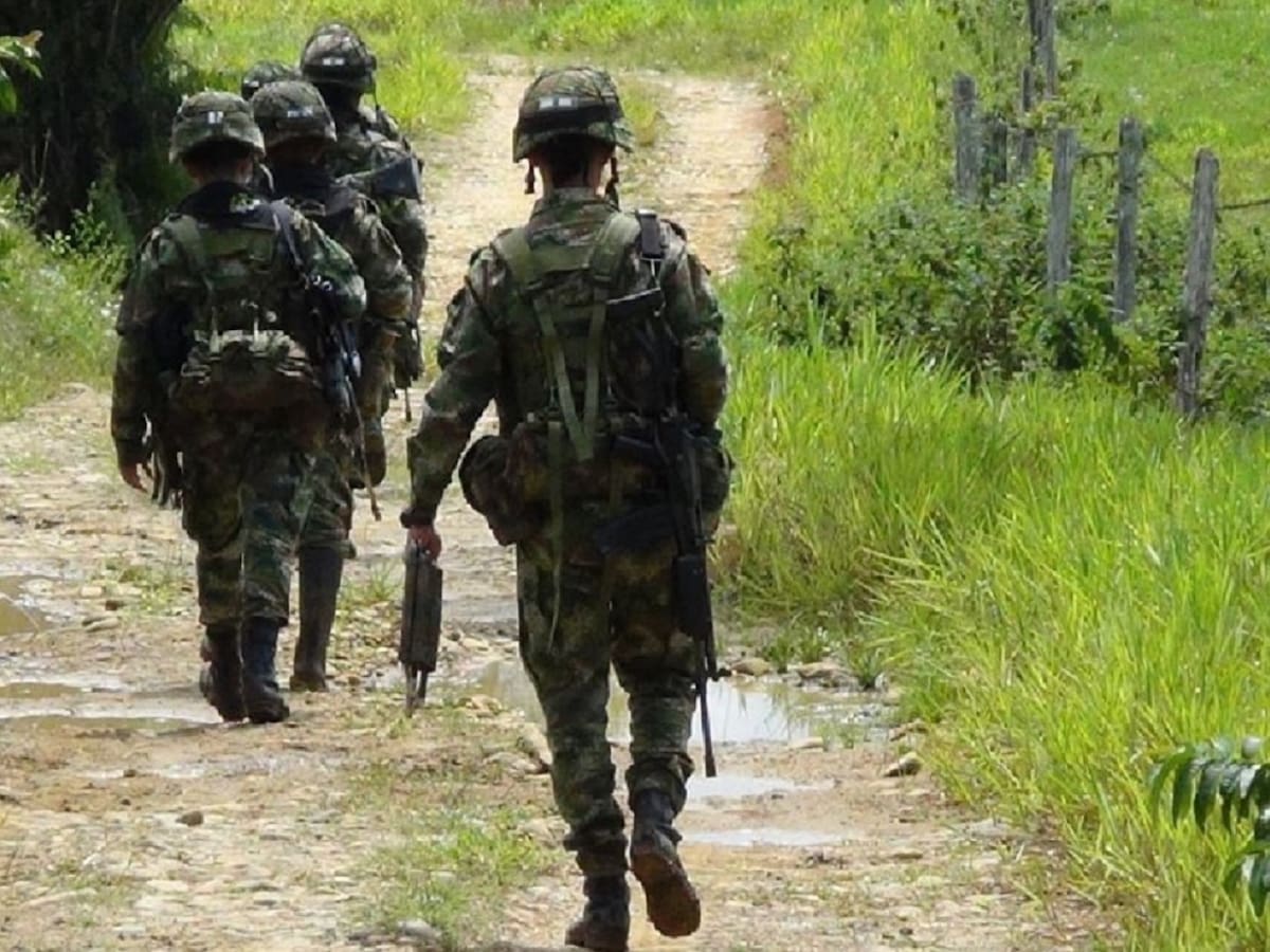 Ejército despliega 300 hombres en el Catatumbo para enfrentar conflicto entre el ELN y el GAO-r