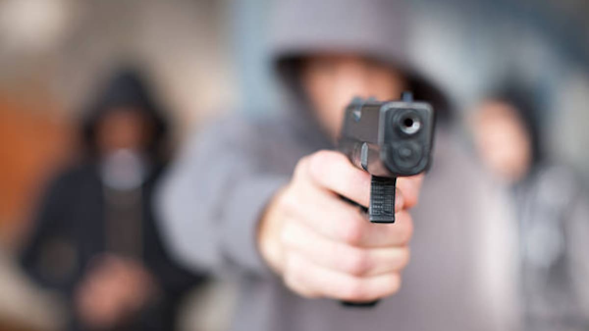 Robo con arma de fuego en panadería del norte de Bogotá