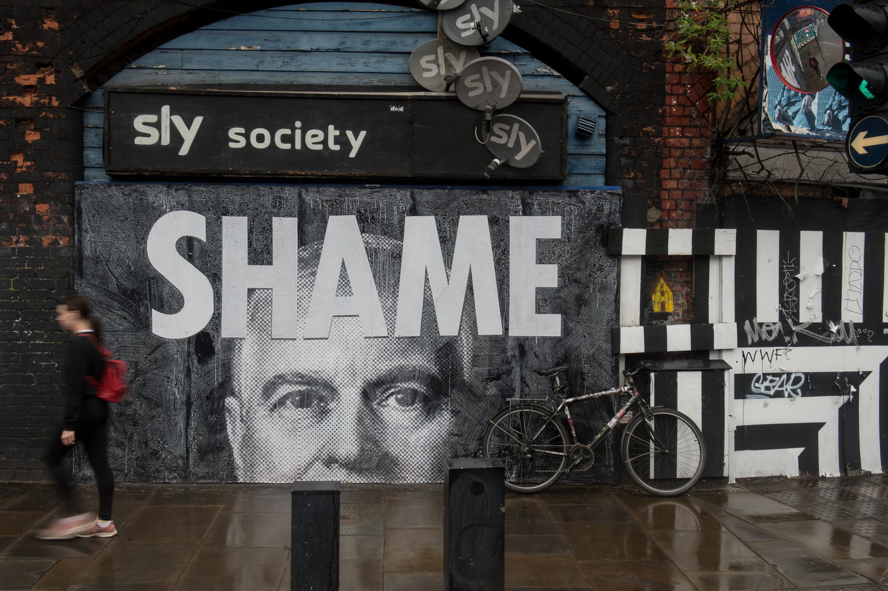 LONDON, ENGLAND - JULY 01: A mural of Prince Andrew, Duke of York is seen in Shoreditch on July 1, 2020 in London, England. The prince has come under increased scrutiny over his relationship with deceased sex offender Jeffrey Epstein and British socialite Ghislaine Maxwell, who was arrested by the FBI on July 2, 2020. (Photo by Guy Smallman/Getty Images)