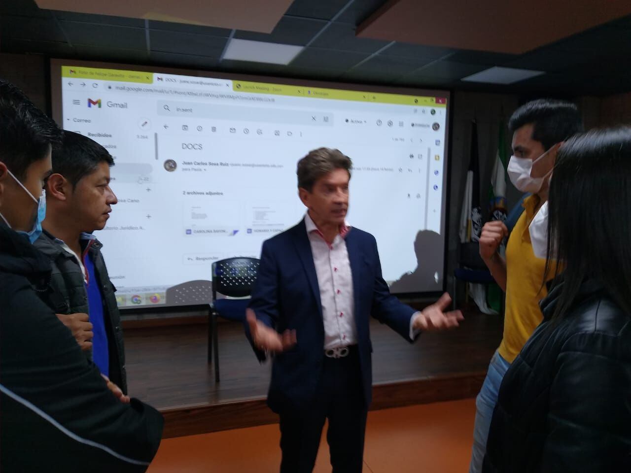 Movimiento Independiente Colombia Piensa en Grande. 