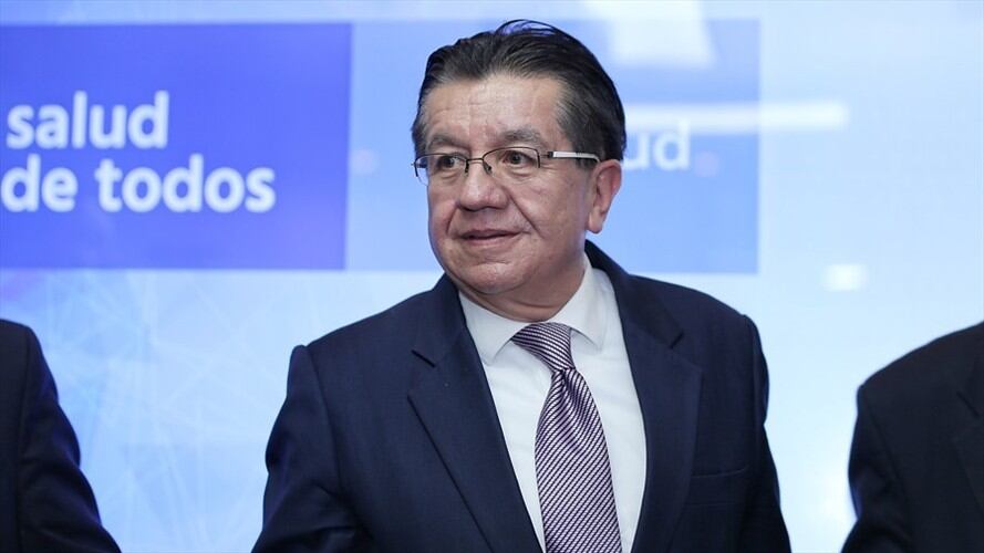 Durante una audiencia virtual con senadores de la Comisión Séptima, el Ministro de Salud, Fernando Ruiz, aseguró que es muy probable que se extienda el aislamiento preventivo. Foto: Colprensa