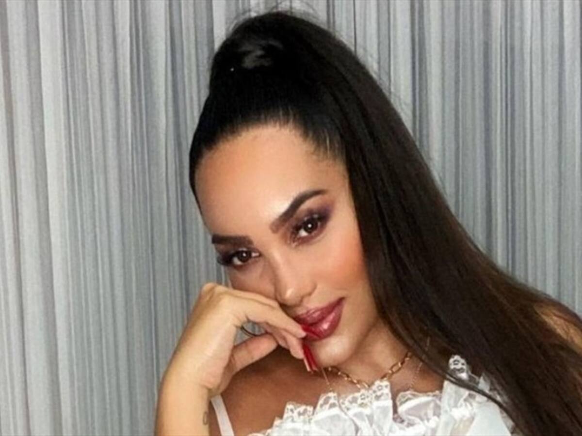 Andrea Valdiri transmitirá su cirugía estética y abre debate por su contenido