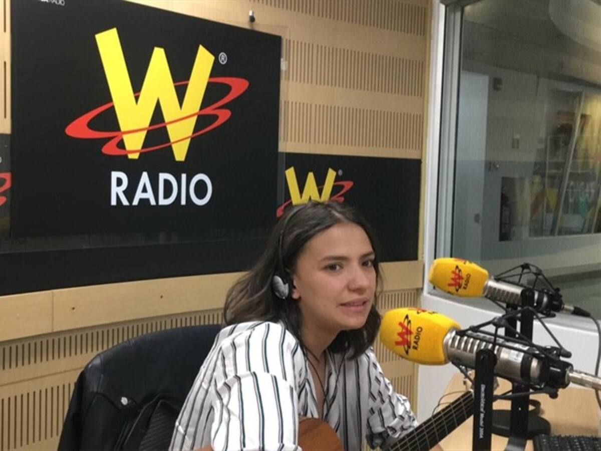 Pilar Cabrera habla en La W de su canción "Para que todos sepan"