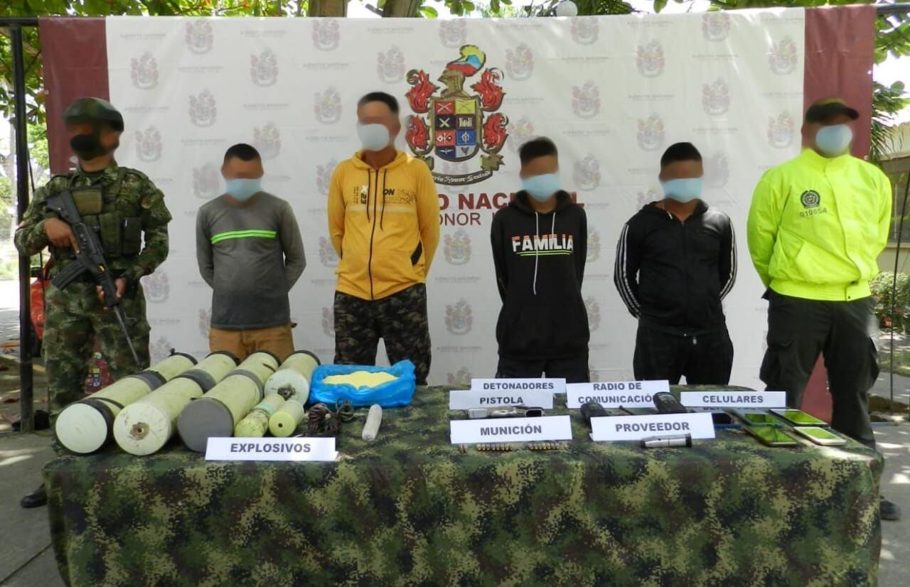 Capturan a cuatro presuntos explosivistas del Clan del Golfo en Montelíbano. Foto: Ejército.