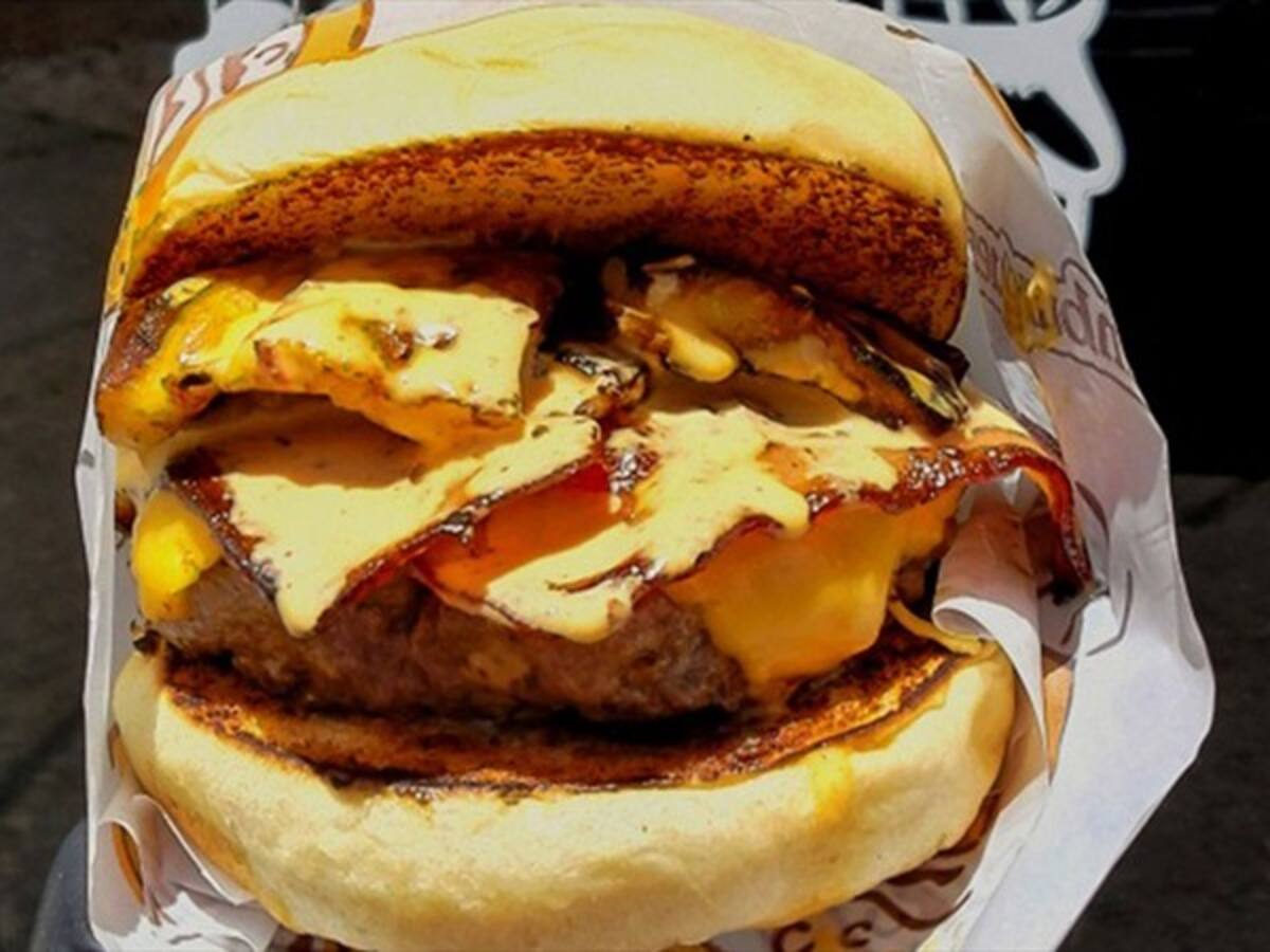 Un sueño de dos amigos hecho realidad desde el primer mordisco de una hamburguesa