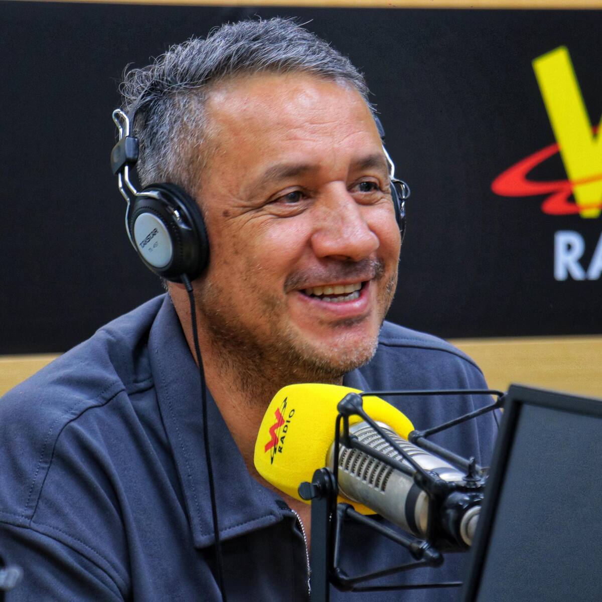 “Colombia siempre ha tenido talento en la moda”: diseñador de la marca ‘Cannabis Natural Fashion’