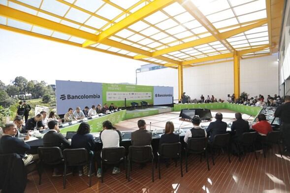 Mesa de conversación Ruta Regiones Antioquia