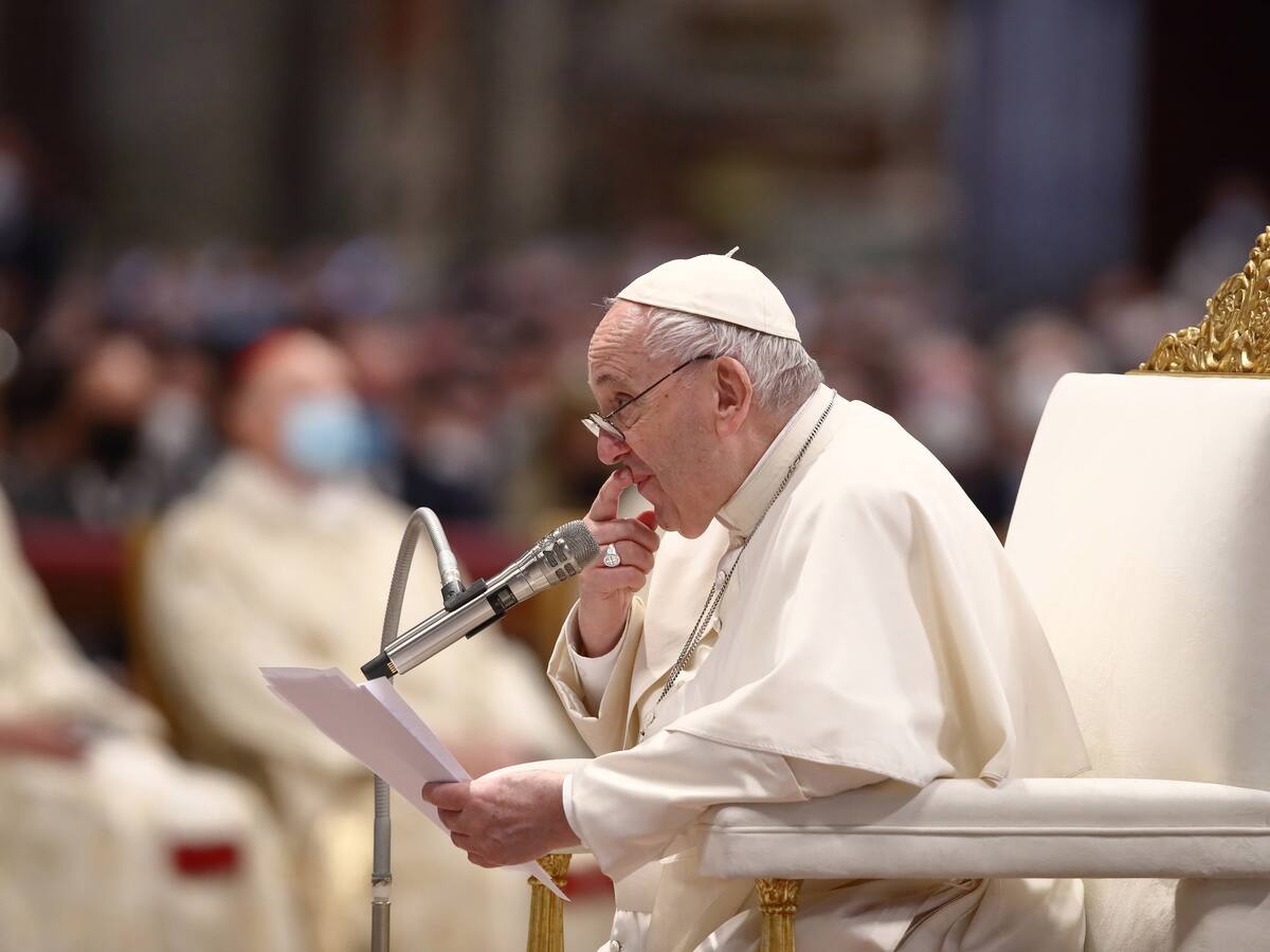 El papa Francisco pide que se trate mejor a las suegras, pero que ellas no critiquen