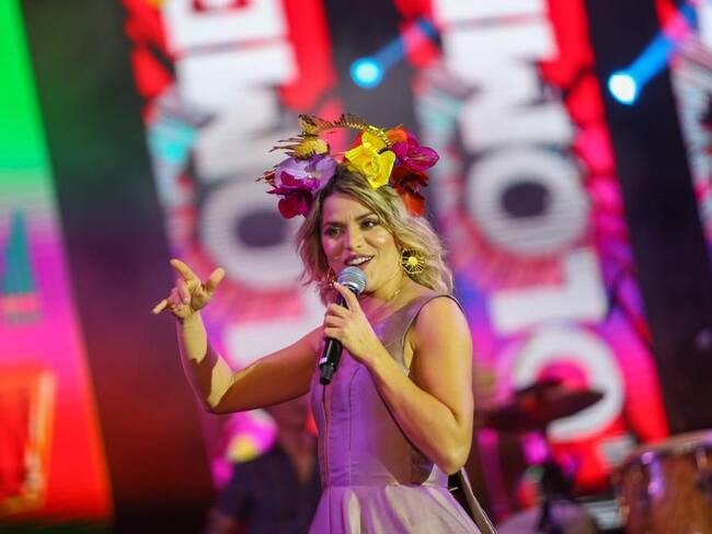 Adriana Lucía lanzó “Salsipuedes” y “Carmen de Bolívar” como homenaje a Lucho Bermúdez