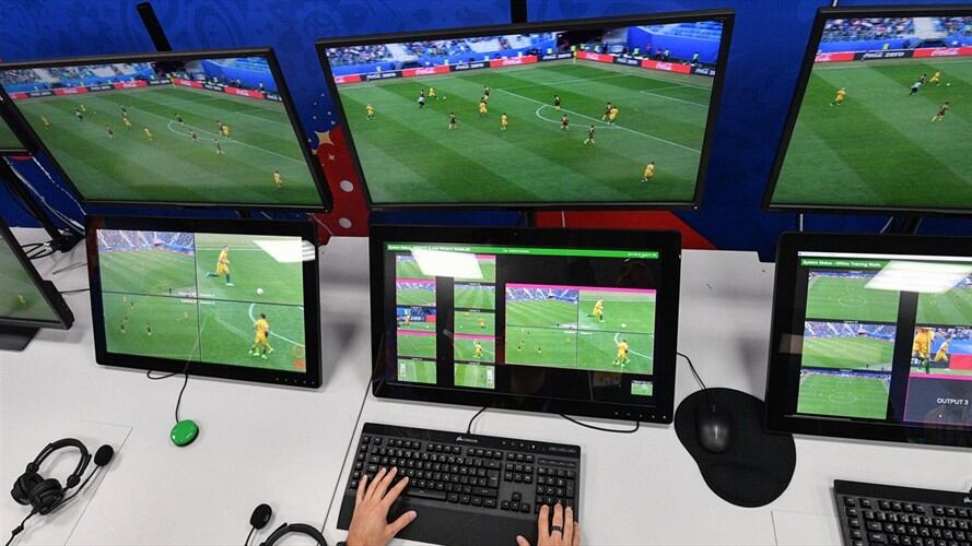 Imagen de referencia de VAR. Foto: Agencia AFP