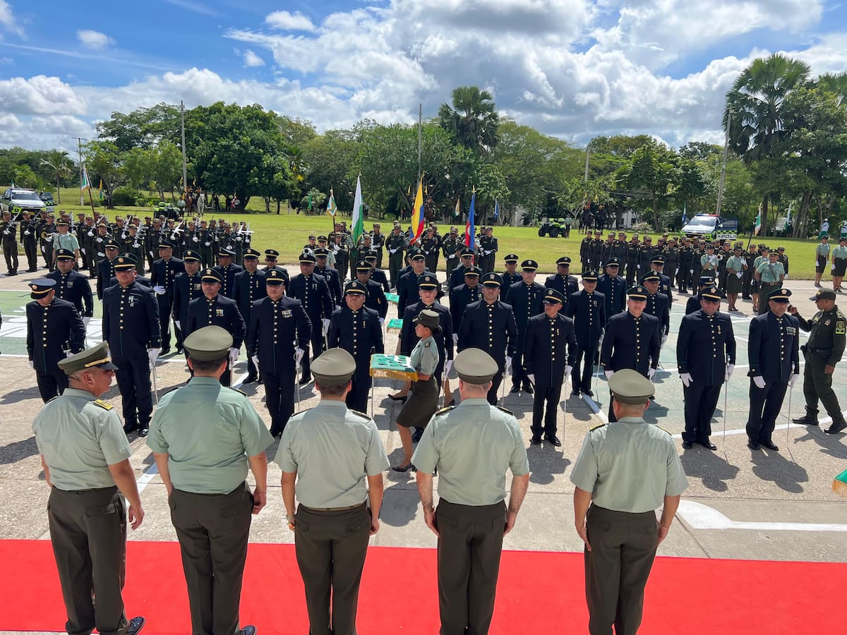 En cuánto quedará el salario de la Policía tras aumento del 7%: sueldo por rangos 2025
