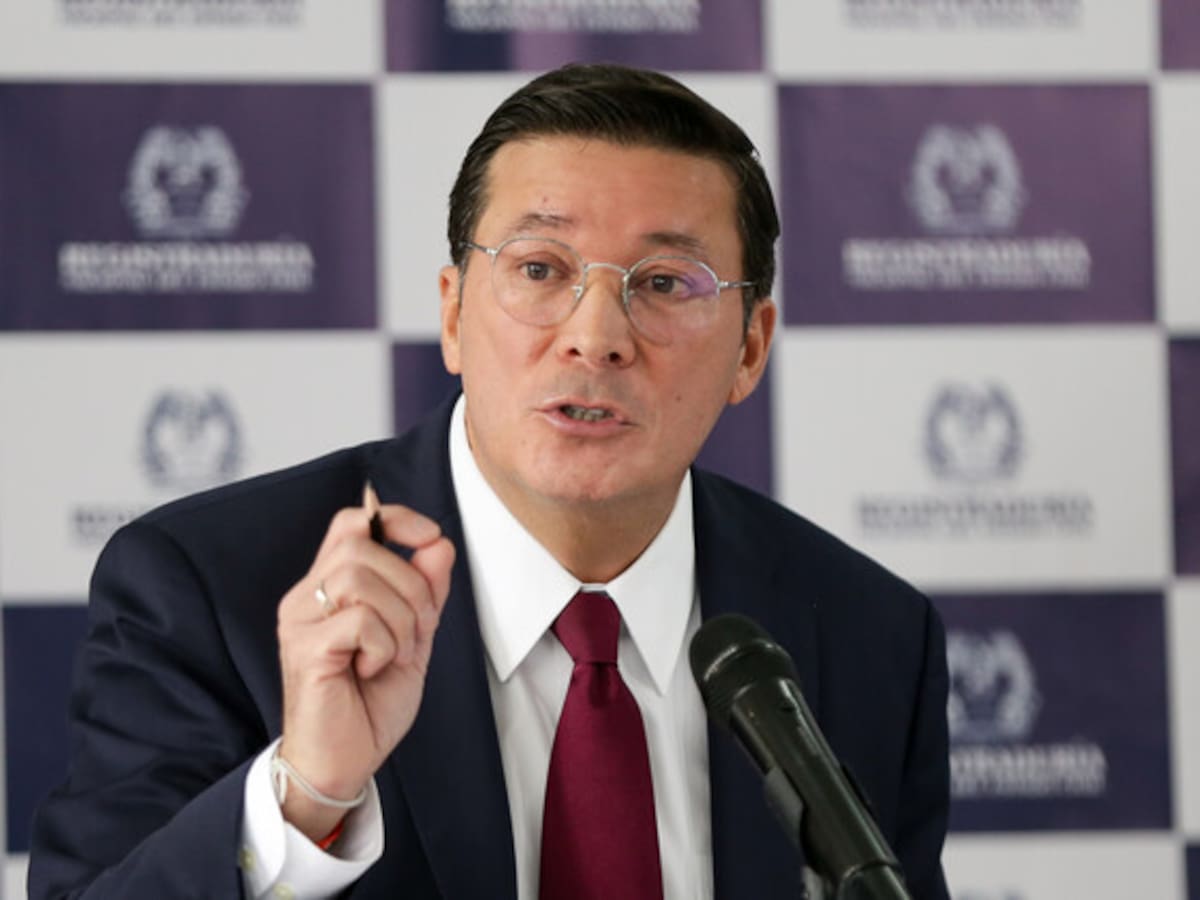 Registrador anuncia reforma para impedir que ciudadanos firmen por varios candidatos