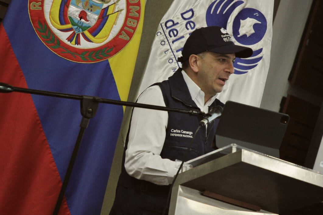 Defensor del Pueblo, Carlos Camargo