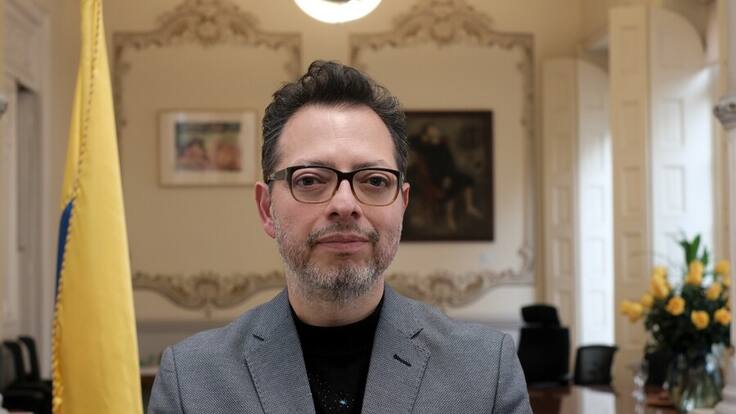 El ministro de Cultura, Juan David Correa, presentó su renuncia irrevocable al presidente Petro