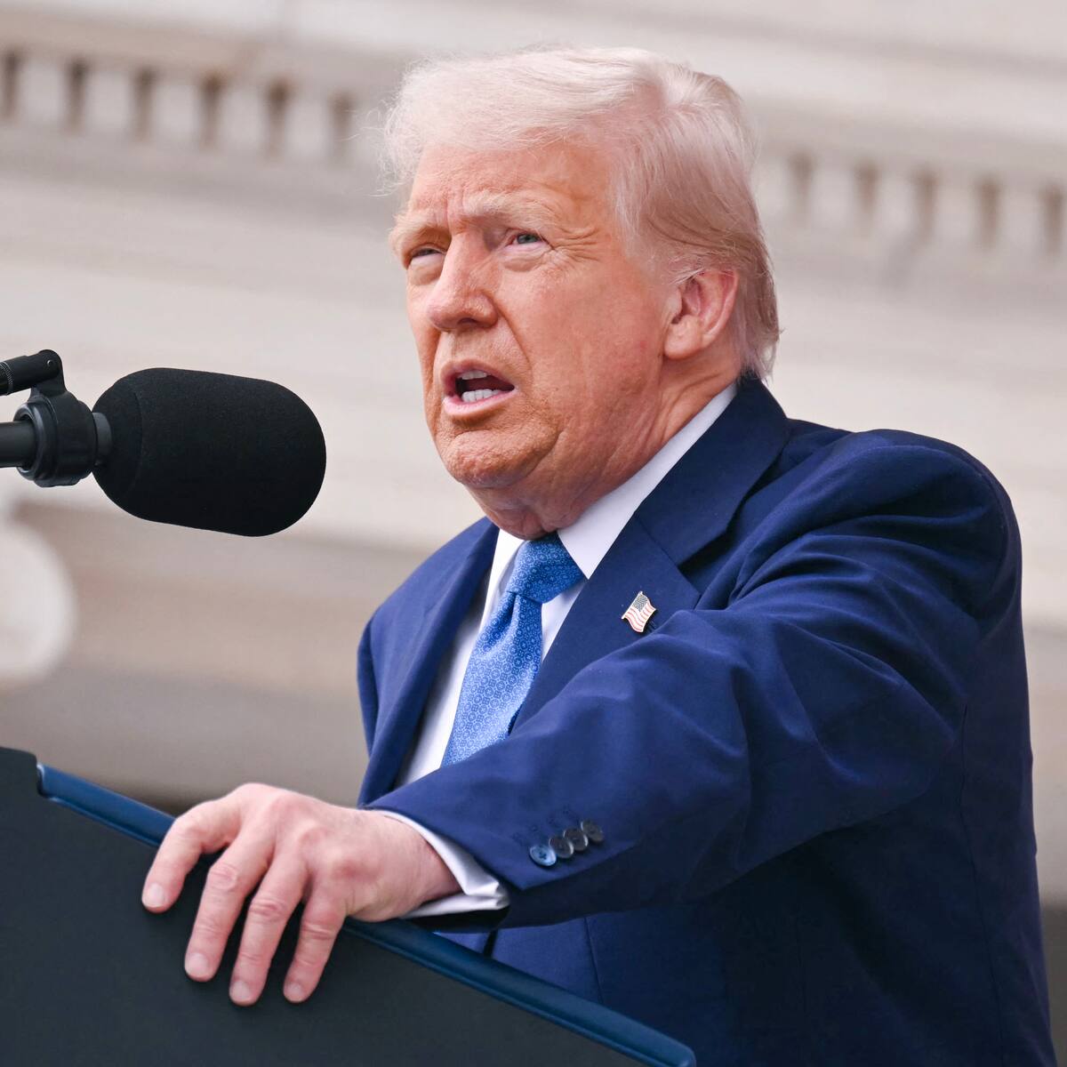 Donald Trump: “Me llaman el presidente de Europa”