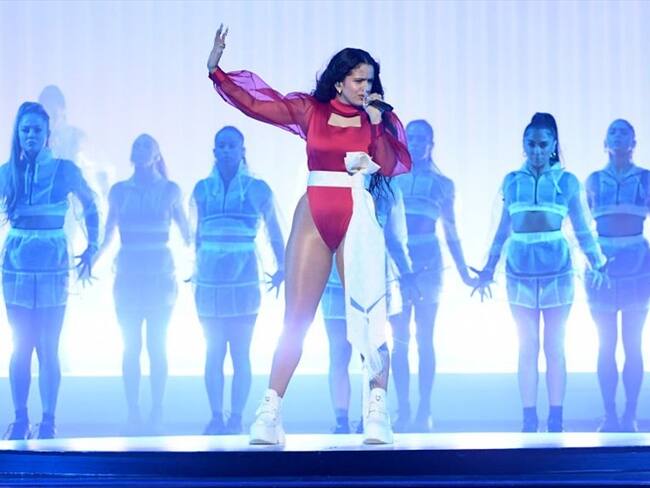 Queda aplazado concierto en el que se presentaría Rosalía. Foto: Getty Images