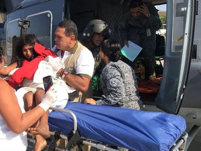 Fuerza Aérea evacuó indígena kogui de la Sierra Nevada. Foto: Fuerza Aérea
