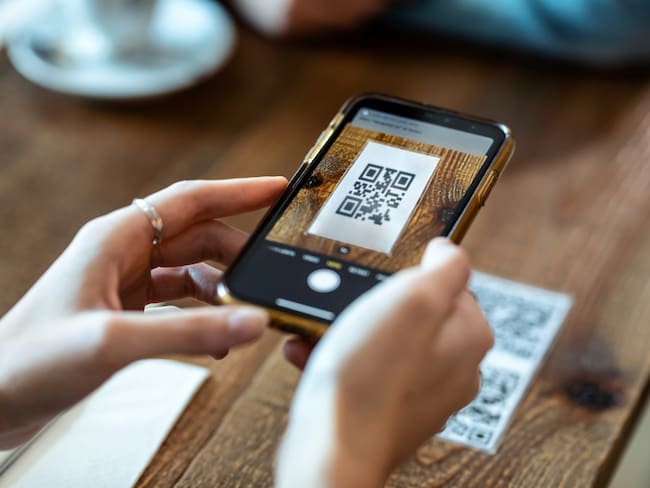 Menú QR (Foto: NENSURIA - Getty Images)