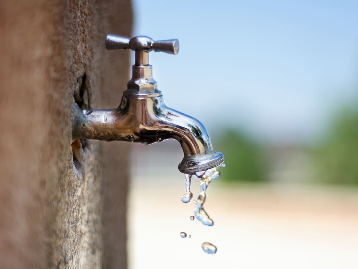 Gobernador de Bolívar denunció robo de agua por parte de finqueros en municipios del departamento