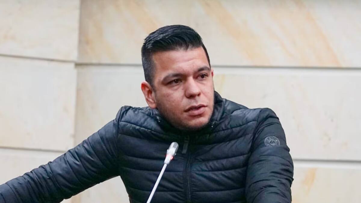 Corte Suprema investigará al senador Jota Pe Hernández por presunta manipulación de testigos