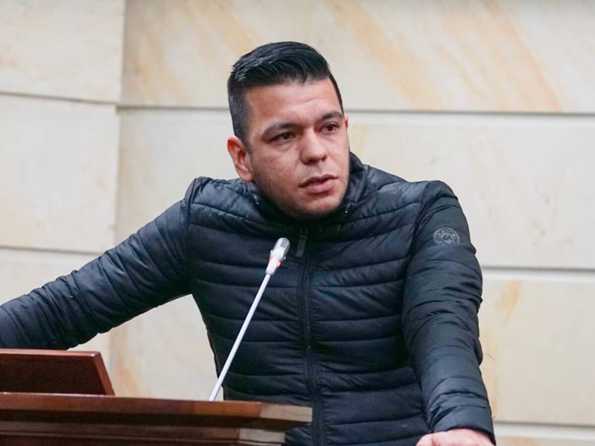 Corte Suprema investigará al senador Jota Pe Hernández por presunta manipulación de testigos