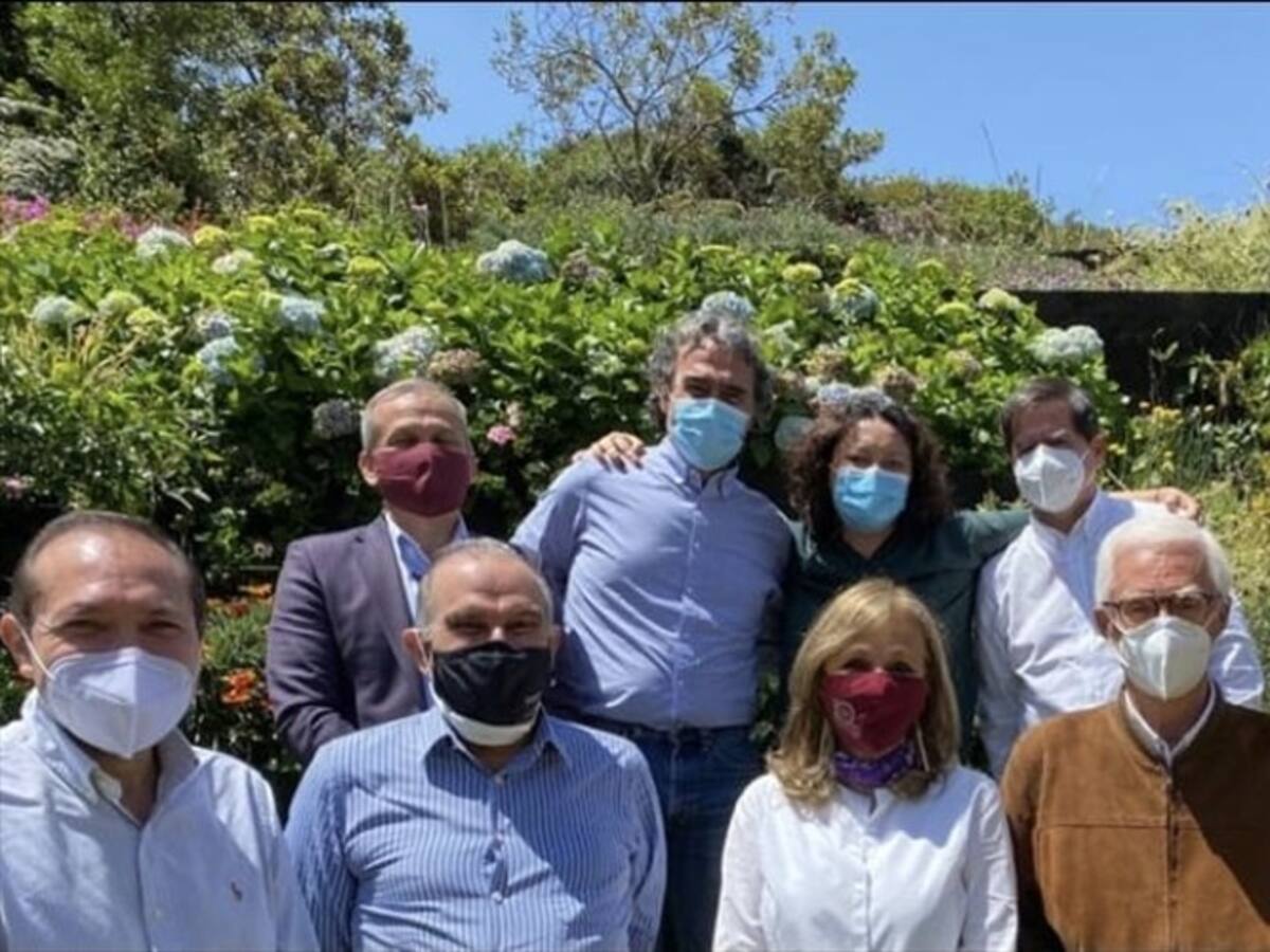 Coalición de centro será presentada al país el 7 de abril