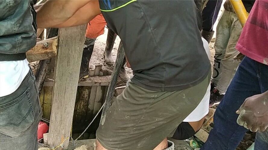 El Cuerpo de Bomberos Voluntarios, la Defensa Civil y la Cruz Roja Colombiana acudieron al sitio . Foto: Cortesía