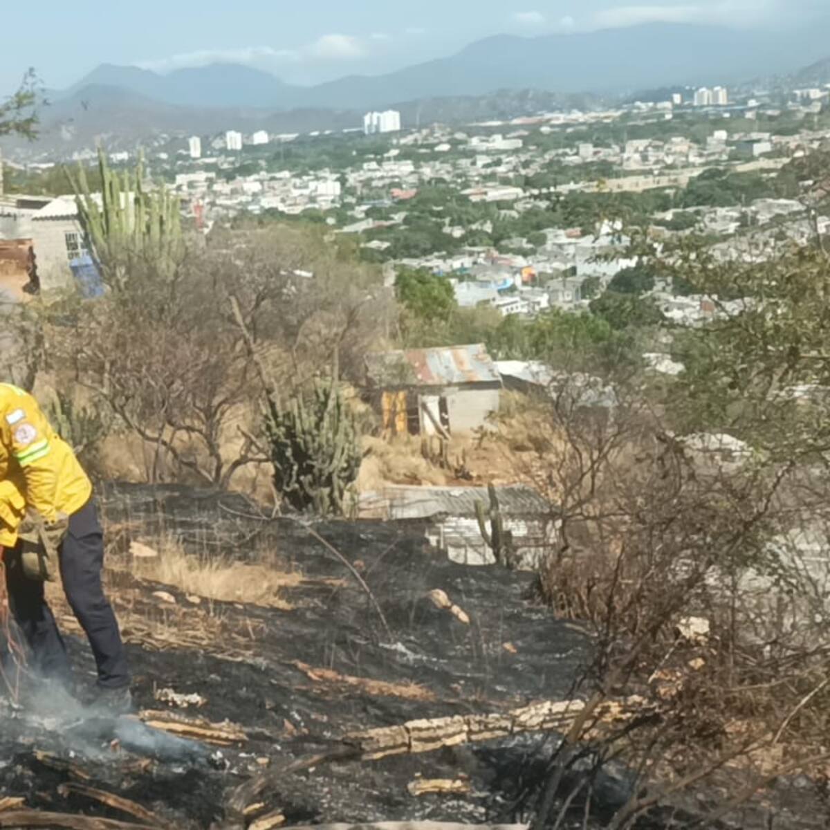 Alerta roja por incendios de cobertura vegetal En Santa Marta