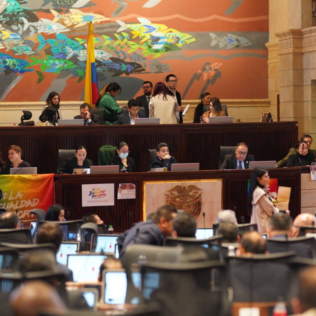 Reforma política pasa cuarto debate sin mayores cambios a propuesta del Gobierno