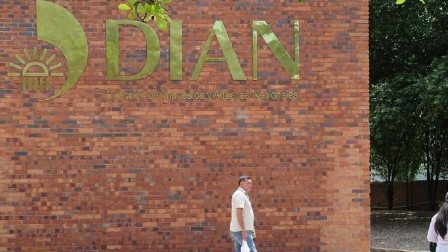 Rosmery Quintero, presidenta de Acopi, explicó en Sigue La W que cuando la DIAN procede a embargar una cuenta es por un proceso que viene de hace varios años.. Foto: Colprensa