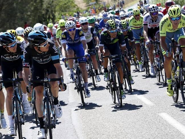 Vista del pelotón durante la 11° etapa del Tour de Francia. Foto: Agencia EFE