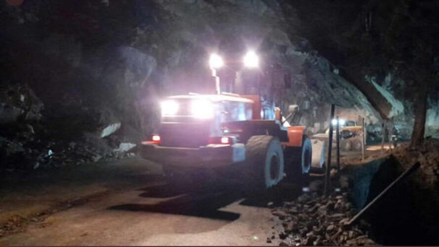 La vía Calarcá – Cajamarca. Foto: Twitter Invías