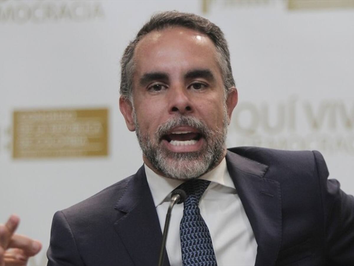 Armando Benedetti habría ordenado “chuzar” al fiscal general, su esposa y varios abogados