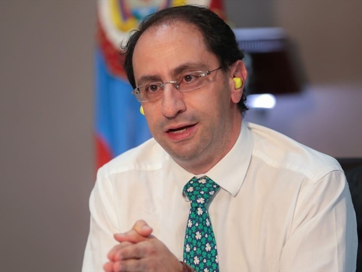 Minhacienda presentó la reforma tributaria ante comisiones económicas del Congreso