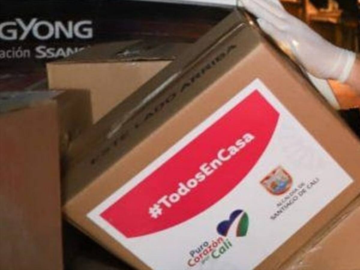Cuestionan a Alcaldía de Cali por la compra de cajas de cartón