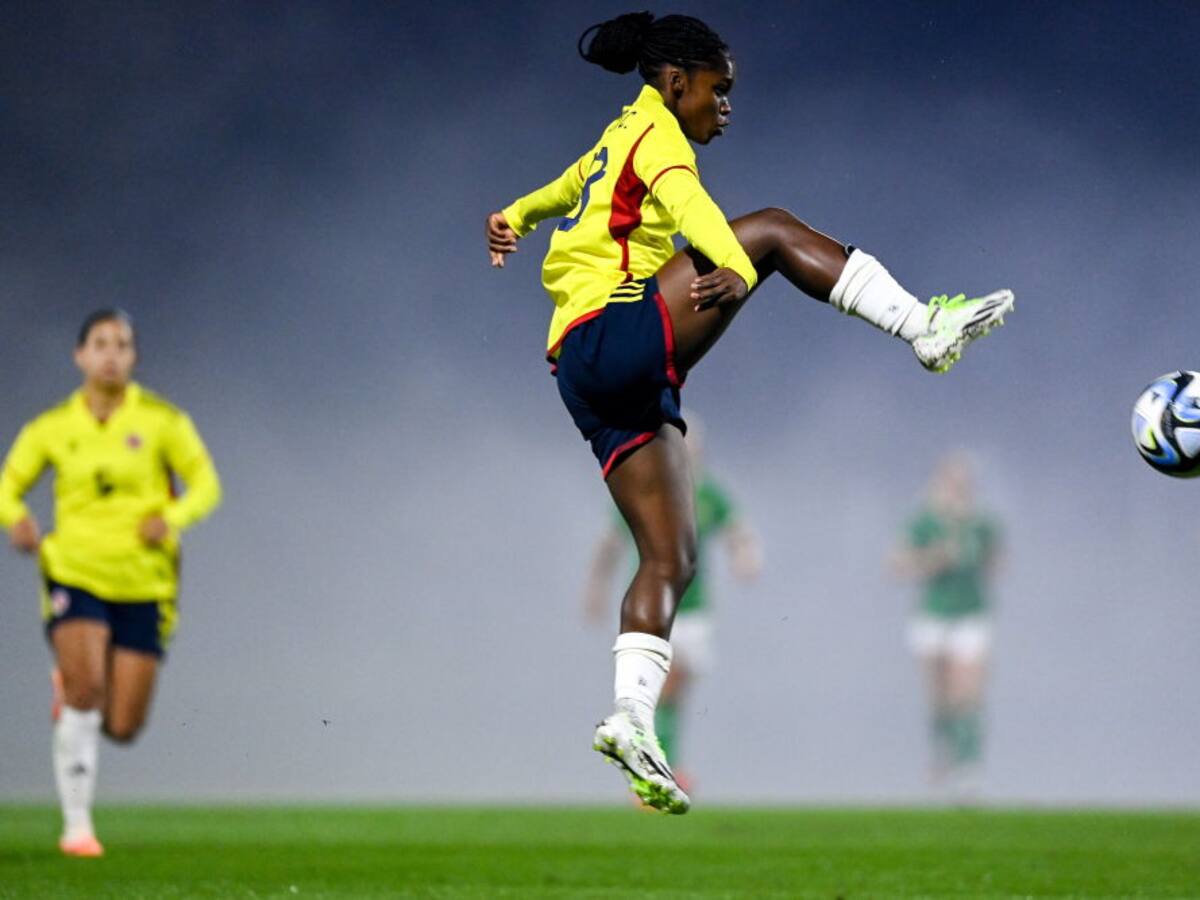 Linda Caicedo adquirió lo que tiene gracias a su disciplina: entrenador Diego Vásquez