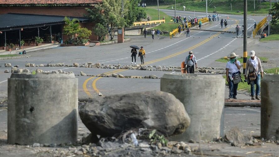El ministro de Defensa, Guillermo Botero, confirmó que la muerte de Deiner Ceferino Yunda Camayo se produjo por un impacto de balín. Foto: Getty Images