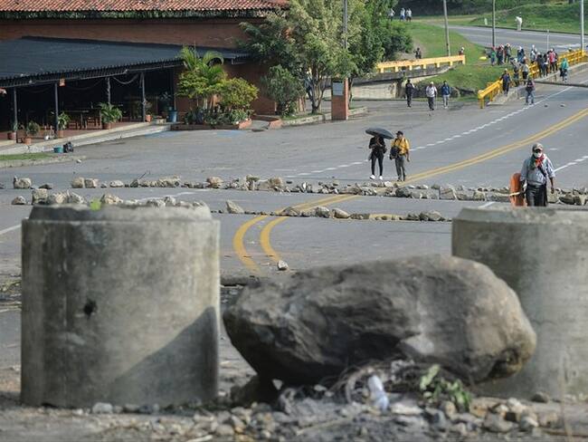 El ministro de Defensa, Guillermo Botero, confirmó que la muerte de Deiner Ceferino Yunda Camayo se produjo por un impacto de balín. Foto: Getty Images