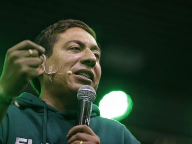 El exgobernador de Boyacá y precandidato presidencial, Carlos Amaya, se refirió en La W a las recientes disputas en la Coalición Centro Esperanza.