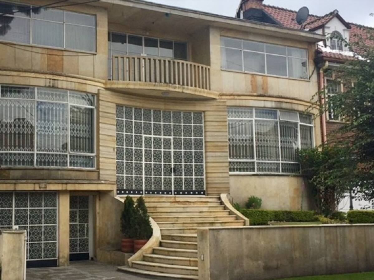 Embargan casa de los Moreno Rojas