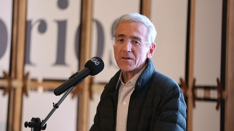 El padre Francisco de Roux, presidente de la Comisión, lideró el pedido a la Fiscalía para que investigue y confirme quiénes son los verdaderos autores del documento. Foto: Colprensa / ÁLVARO TAVERA